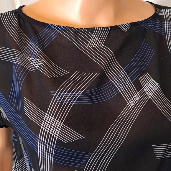 Halogen Nordstrom Short-Sleeve Black, Blue, and White See-Through Top - Picture 3 of 7